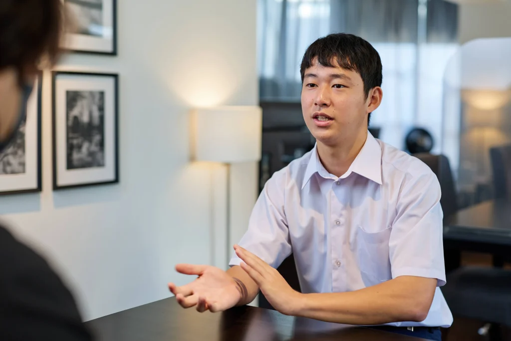 数学平均以下から慶應大学理工学部に現役合格！「根拠を持って正確な答えに辿り着ける攻めの個別指導が凄いに尽きます」